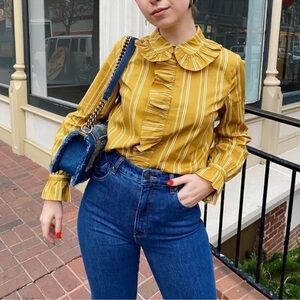 NWT Just female x Free People Gold & white Giva Ruffle-Collar Button-Up